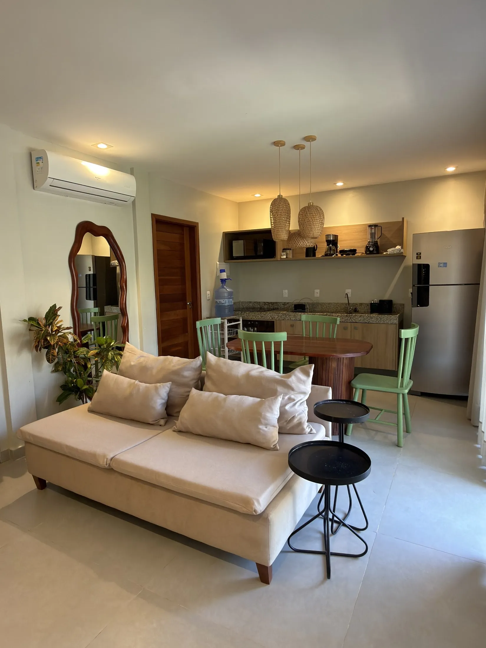 Sala com cozinha americana